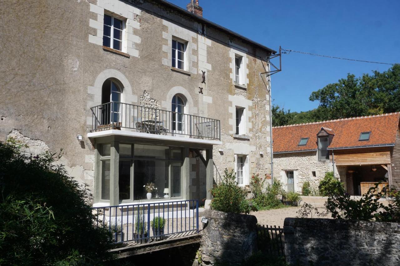 Le Moulin De Moquesouris - Chambres D'Hotes Et Table D'Hote Nazelles-Negron Kültér fotó