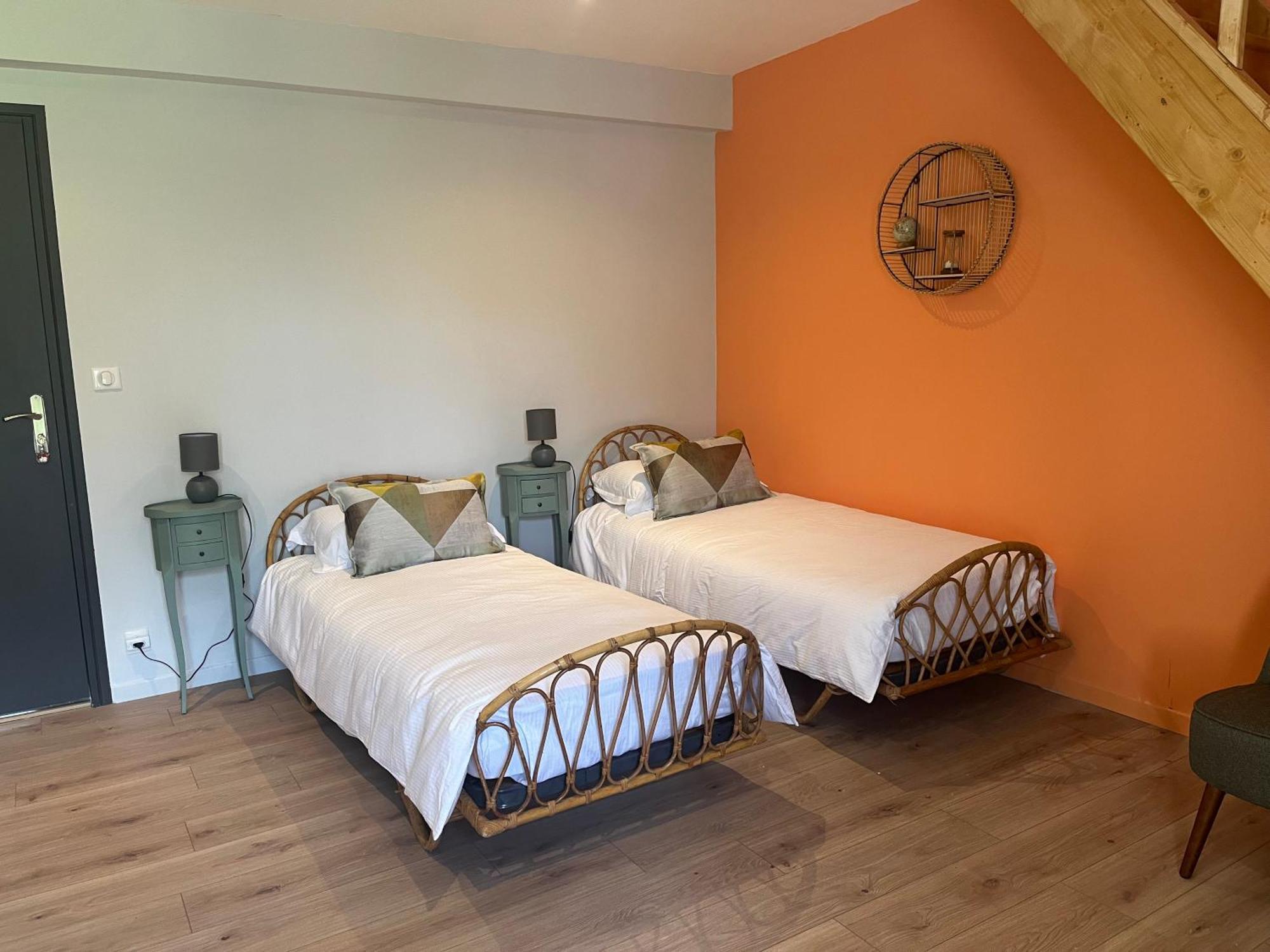 Le Moulin De Moquesouris - Chambres D'Hotes Et Table D'Hote Nazelles-Negron Kültér fotó